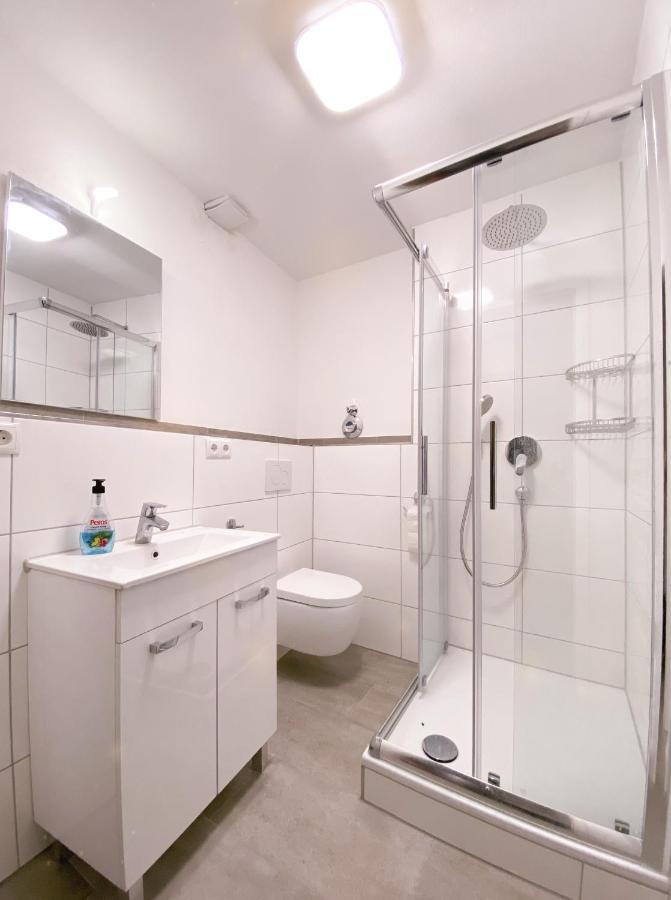 Traumhaftes Privatzimmer In Karlsruhe Exteriör bild