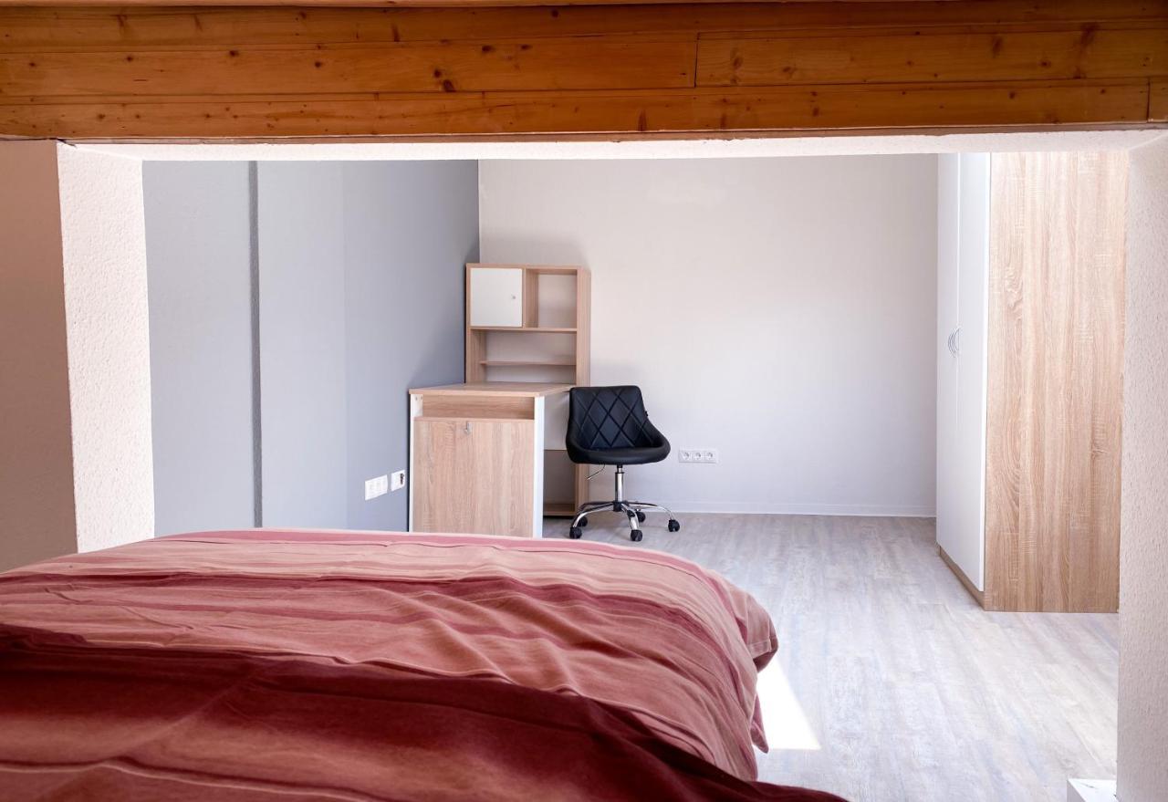 Traumhaftes Privatzimmer In Karlsruhe Exteriör bild
