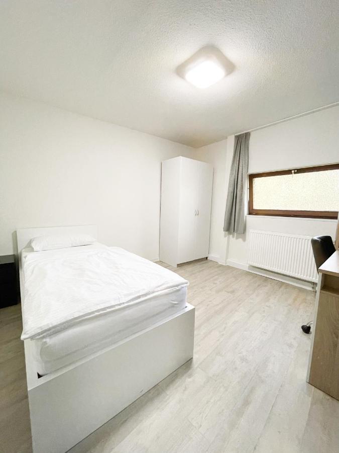 Traumhaftes Privatzimmer In Karlsruhe Exteriör bild